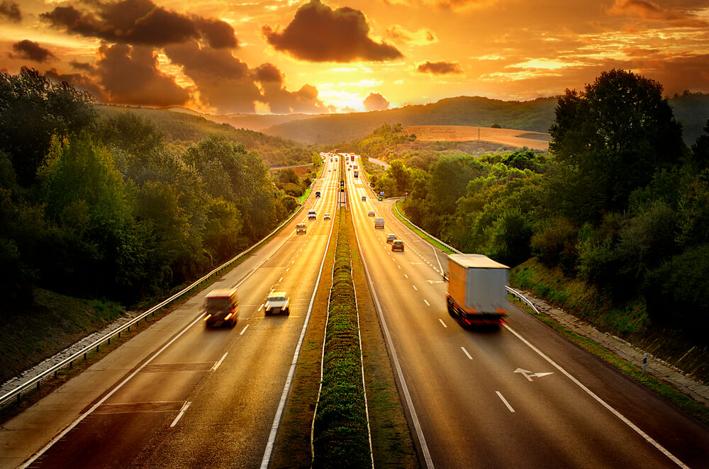 Será que existem alternativas para o transporte rodoviário? Conheça as opções!